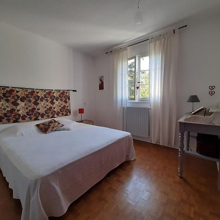 Chambre Soignee Et Accueillante A La Campagne - Ch Rouge L'Honor-de-Cos Dış mekan fotoğraf