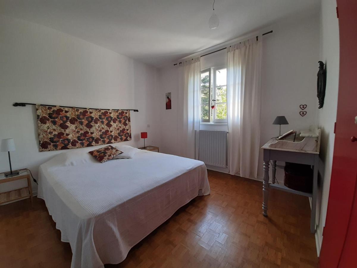 Chambre Soignee Et Accueillante A La Campagne - Ch Rouge L'Honor-de-Cos Dış mekan fotoğraf